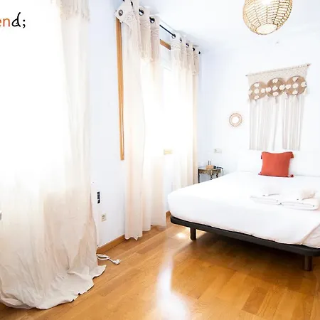 Apartment Beautiful Flat For 2 In Compostela- Gp 2b *