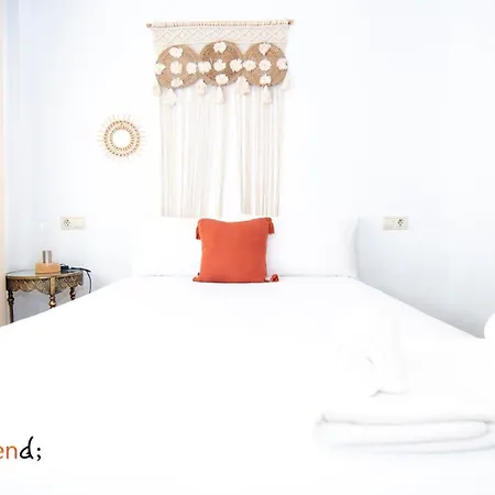 アパート Beautiful Flat For 2 In Compostela- Gp 2b サンティアゴ・デ・コンポステーラ